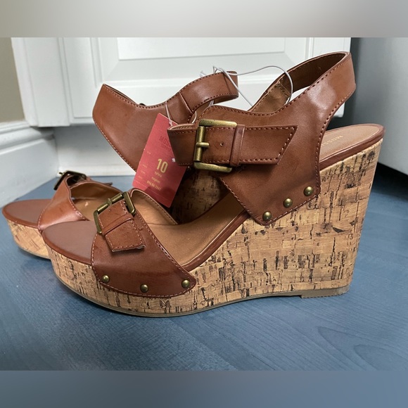 New Mossimo Supply Co. Sylvia Size 10 Brown Cork Wedge Sandals - Picture 1 of 7
